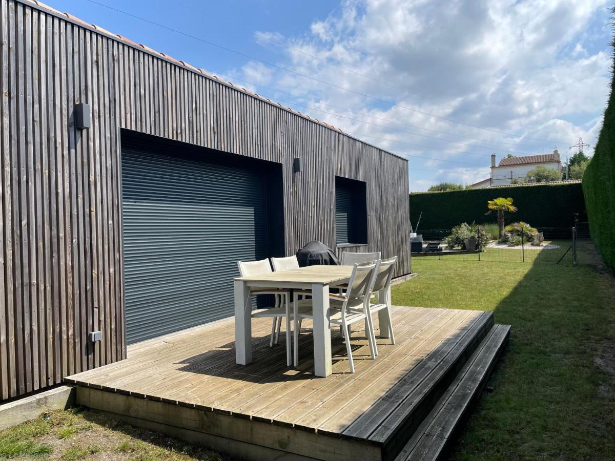 Guesthouse Proche Bordeaux Eysines Exterior photo